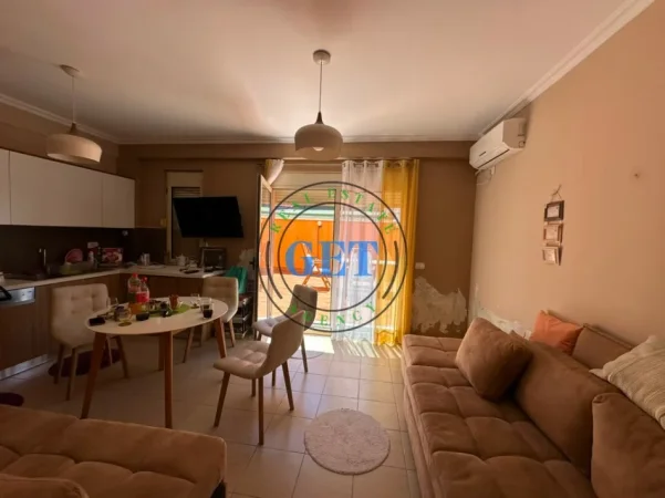 Durres, shitet apartament 2+1+Ballkon Kati 8, 117 m² 180.000 € (plepa)