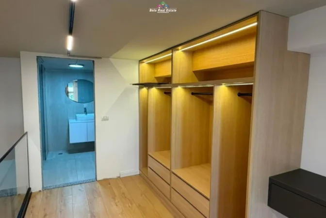 Tirane, jepet me qera apartament 1+1+Ballkon Kati 1, 62 m² 550 € (golden park)