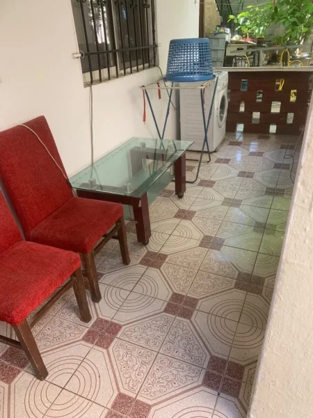 Tirane, jepet me qera apartament 1+1 Kati 1, 60 m² 300 € (Don Bosko)