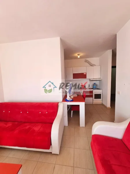Durres, jepet me qera apartament 1+1+Aneks+Ballkon Kati 8, 65 m² 400 €