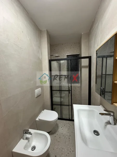 Durres, jepet me qera garsonier Studio Kati 5, 50 m² 350 € 