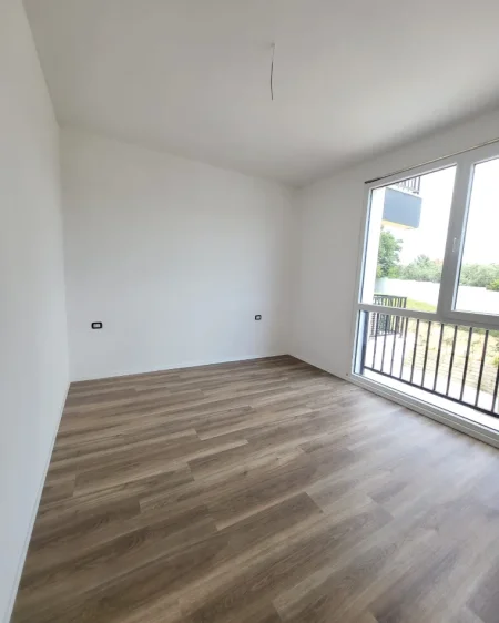 Tirane, shitet apartament 2+1+Ballkon Kati 1, 80 m² 144.000 € (Sauk I Vjeter)