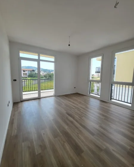 Tirane, shitet apartament 2+1+Aneks Kati 1, 78 m² 141.700 € (Sauk I Vjeter)
