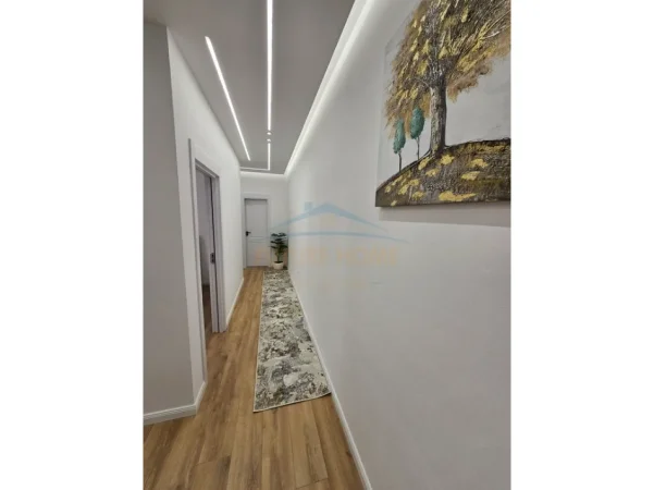 Tirane, shitet apartament 2+1 Kati 3, 90 m² 158.000 € (misto mame)