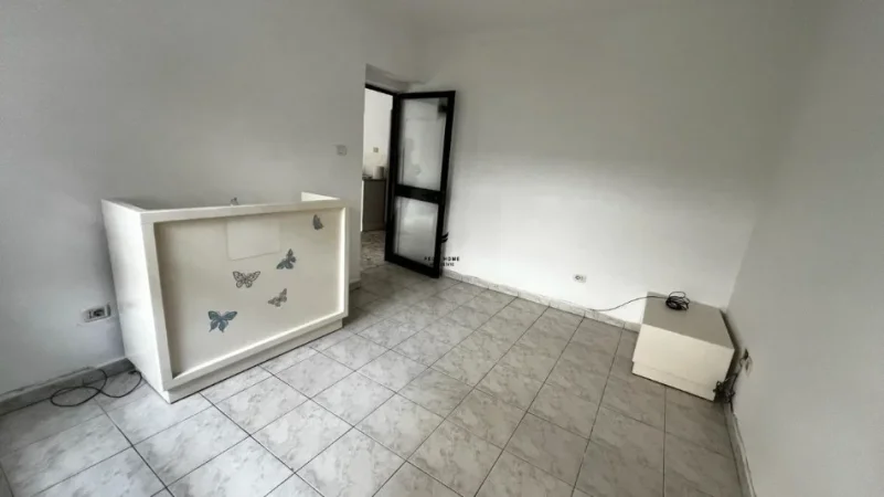 Tirane, shitet apartament 1+1 Kati 1, 36 m² 130.000 € (MYSLYM SHYRI)