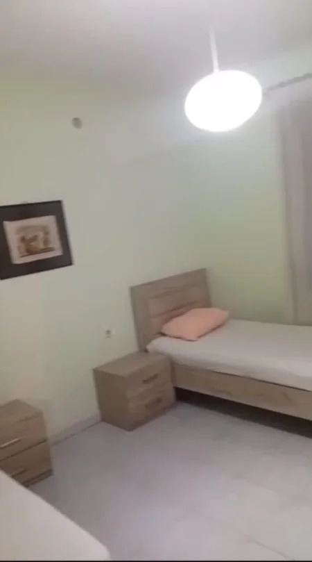 Tirane, jepet me qera apartament 2+1 Kati 3, 101 m² 600 € (21 Dhjetori)