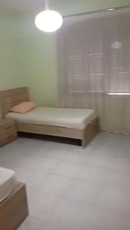 Tirane, jepet me qera apartament 2+1 Kati 3, 101 m² 600 € (21 Dhjetori)