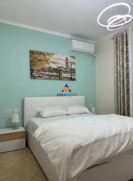 Tirane, jepet me qera apartament 1+1+Ballkon Kati 1, 51 m² 422 € 