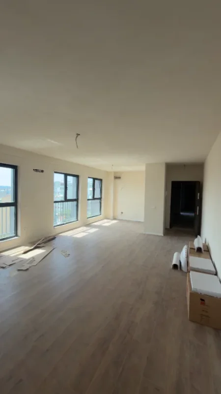 Tirane, shes apartament 2+1+2 Kati 6, 120 m² 282.000 €