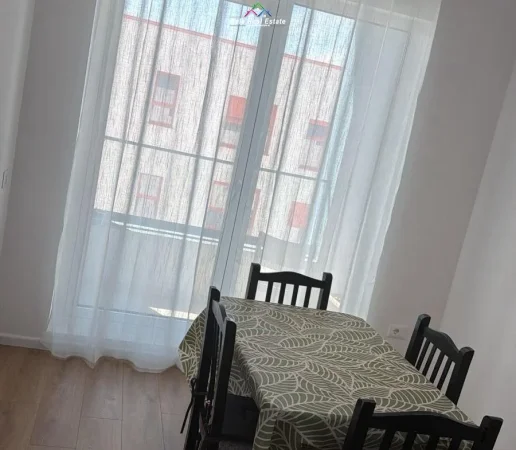 Tirane, jepet me qera apartament 2+1 Kati 7, 95 m² 530 € (ali demi)