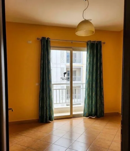 Tirane, jepet me qera zyre Kati 3, 100 m² 550 € (BULEVARDI I RI)