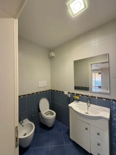 Tirane, shitet apartament 2+1 Kati 7, 91 m² 198.000 € (Xhamlliku)