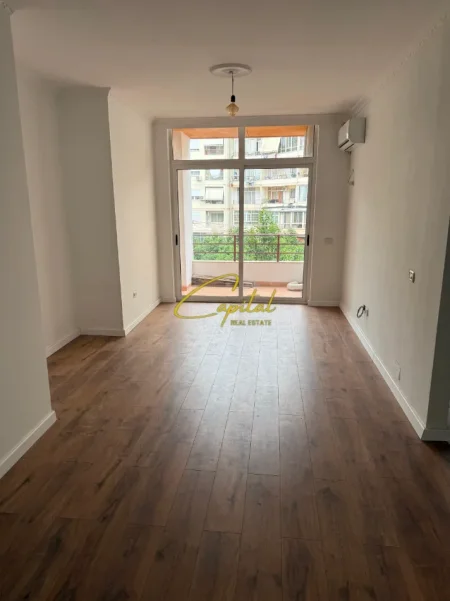 Tirane, shitet apartament 2+1 Kati 3, 91 m² 140.000 € (ASTIR)