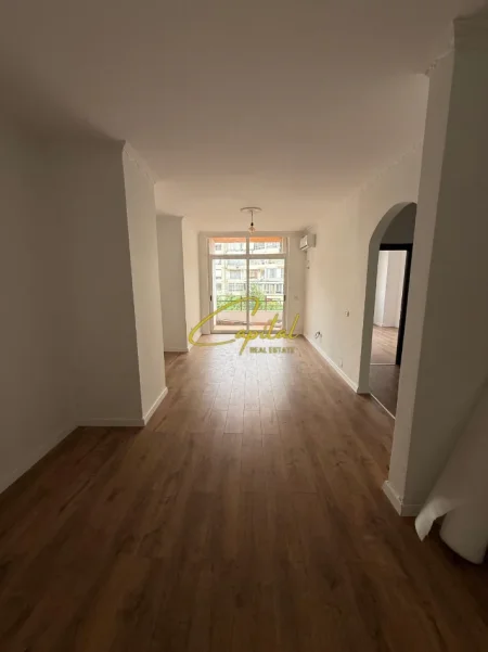 Tirane, shitet apartament 2+1 Kati 3, 91 m² 140.000 € (ASTIR)