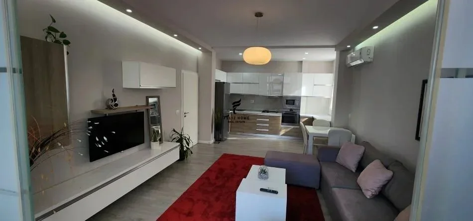 Tirane, jepet me qera apartament 1+1 Kati 3, 78 m² 780 € (MYSLYM SHYRI)