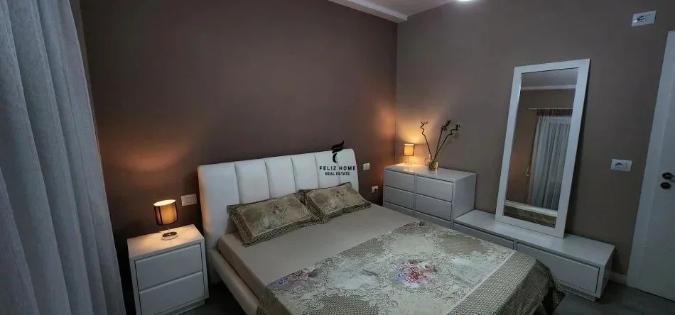Tirane, jepet me qera apartament 1+1 Kati 3, 78 m² 780 € (MYSLYM SHYRI)