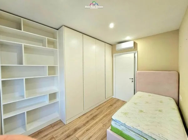Tirane, jepet me qera apartament 2+1 Kati 4, 87 m² 1.200 € (kodra e diellit 2)