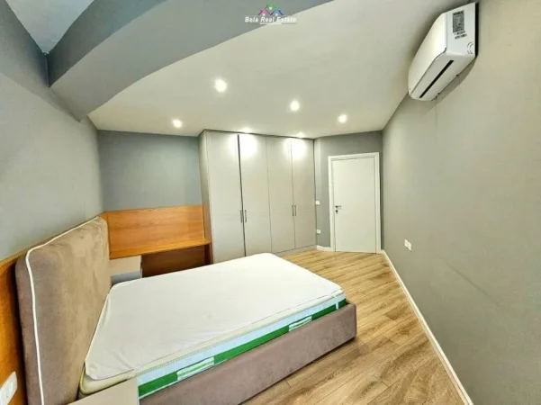 Tirane, jepet me qera apartament 2+1 Kati 4, 87 m² 1.200 € (kodra e diellit 2)