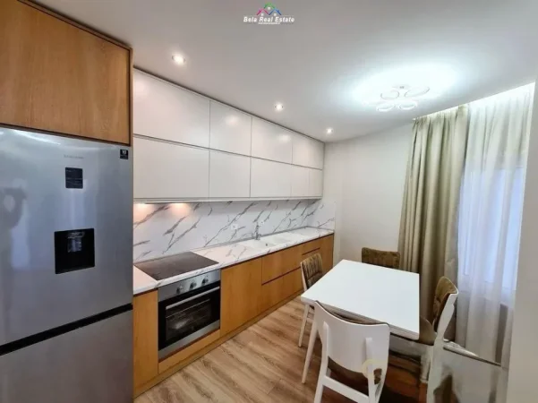 Tirane, jepet me qera apartament 2+1 Kati 4, 87 m² 1.200 € (kodra e diellit 2)