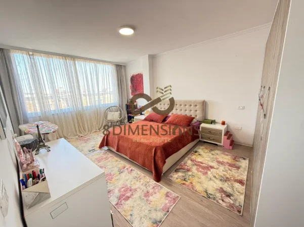 Tirane, shitet apartament 2+1+Ballkon Kati 5, 87 m² 140.000 € (kinostudio)