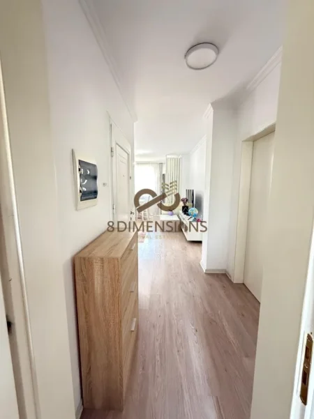 Tirane, shitet apartament 2+1+Ballkon Kati 5, 87 m² 140.000 € (kinostudio)