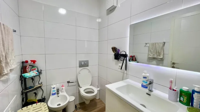 SHITET: 1+1 📍Yzberisht - Gjata Construction (Perballe Grand Gallery) - 140,000€ - Sp.70m² - Pallat i Ri V.2025 me Hipoteke