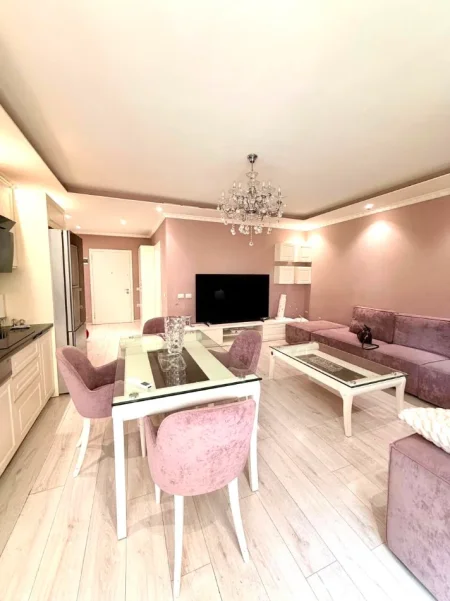 Tirane, shitet apartament 3+1 , 120 m² 295.000 € (Komuna e Parisit)