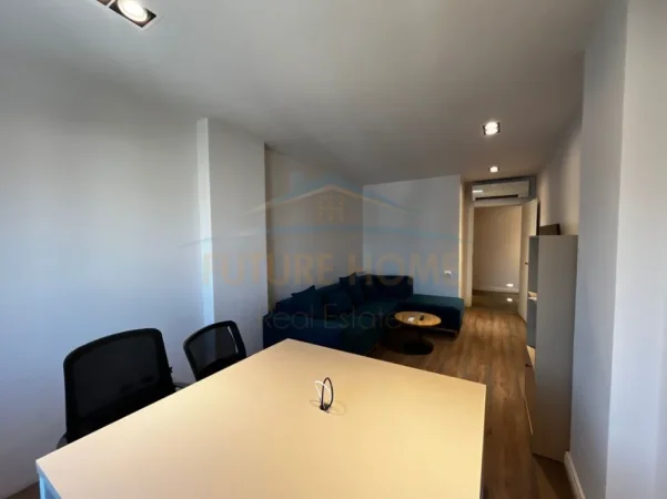 Tirane, shitet apartament 3+1+Ballkon Kati 9, 166 m² 510.000 € (Zogu i Zi)