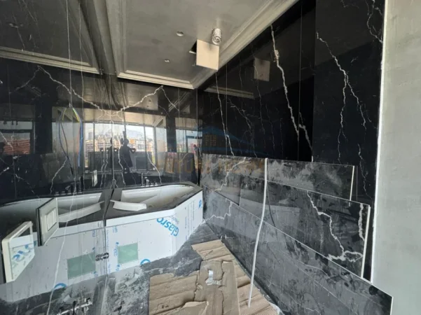 Tirane, shitet apartament 2+1+2+Ballkon Kati 3, 123 m² 580.000 € (Liqeni, Lake View Residence)