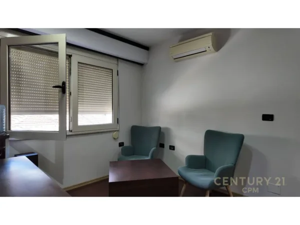 Tirane, shitet ambjent biznesi Kati 2, 156 m² 540.000 € 