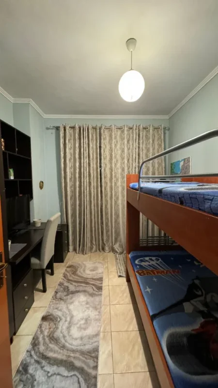 Tirane, shitet apartament 2+1 Kati 5, 81 m² 150.000 € (Astir)