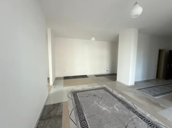 Tirane, shitet apartament 2+1+Ballkon Kati 2, 115 m² 134.001 € 