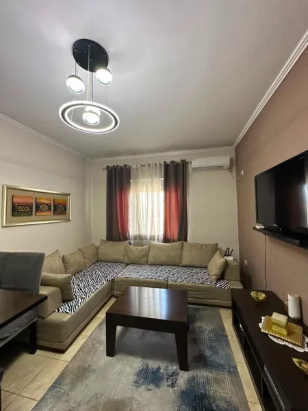 Tirane, shitet apartament 2+1+Aneks+Ballkon Kati 5, 82 m² 142.000 € (kashar)