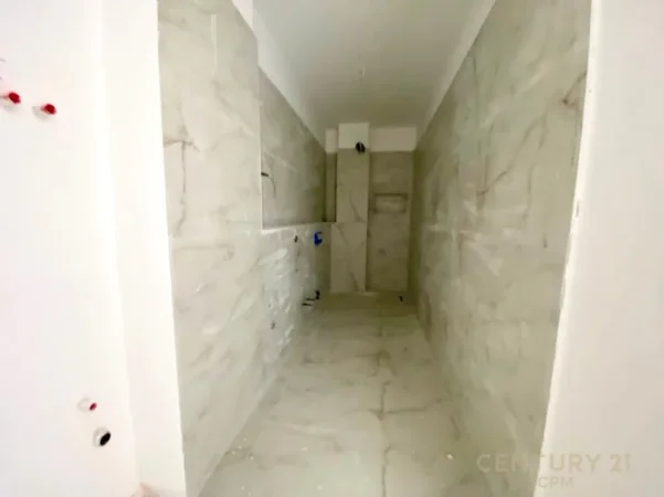 Tirane, shitet apartament 1+1 Kati 3, 79 m² 132.000 € 