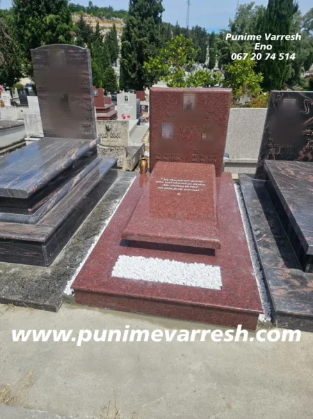 Tirane, ofroj Punime Varresh Fier - Varr Graniti I Kuq - Aksesore Bronzi 450 €