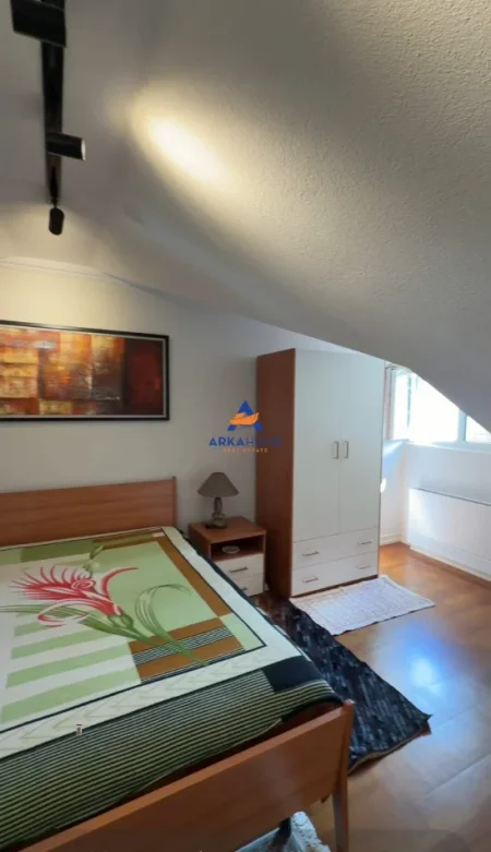 Tirane, shitet apartament Vile 2 Katshe Kati 2, 250 m² 1.300.000 € 