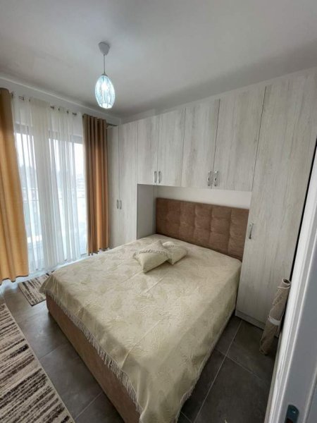 Tirane, jepet me qera apartament 1+1+BLK Kati 5, 61 m² 400 Euro (bardhyl)