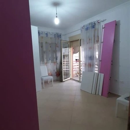 Tirane, shes apartament Kati 3, 110 m² 145.000 Euro (Rruga Peti)