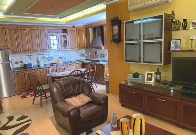 Elbasan, shitet apartament 123 m² 90.000 Euro
