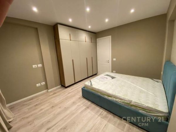 Tirane, jepet me qera apartament 1+1+A+BLK Kati 5, 55 m² 480 Euro (Sheshi Willson)