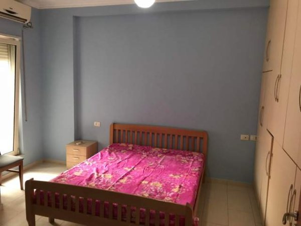 Tirane, jap me qera apartament 1+1+A+BLK Kati 4, 70 m² 450 Euro (Him Kolli)