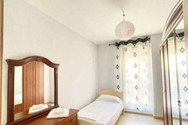 Tirane, jepet me qera apartament 2+1+BLK Kati 3, 500 Euro (Eduart Mano)