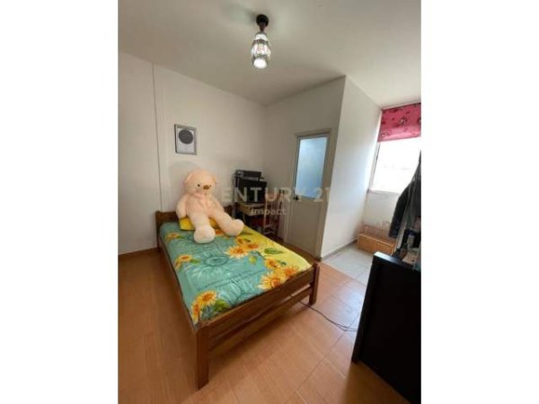 Tirane, jepet me qera apartament duplex 3+1+BLK Kati 5, 106 m² 500 Euro