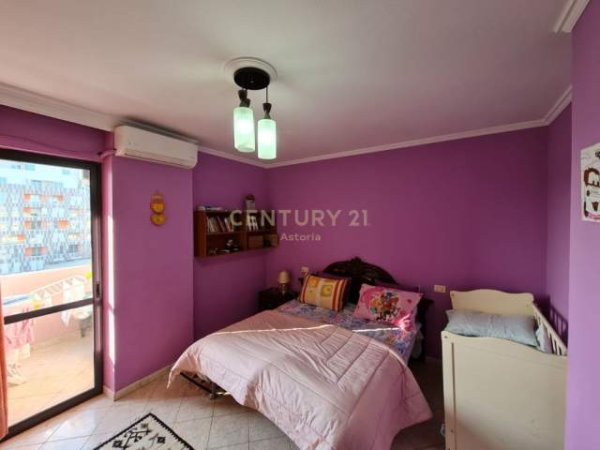 Tirane, shitet apartament 2+1 Rruga M. Gjollesha, Zogu i Zi, Kati 4, 114 m² 125.500 Euro