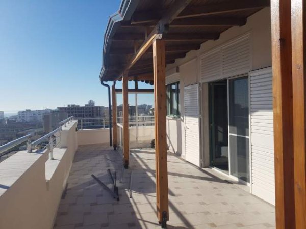 Durres, shes Penthouse 3+1+A.2banjo + verande   ashensor ti 9, 330 m²   (Hysen myshketa)