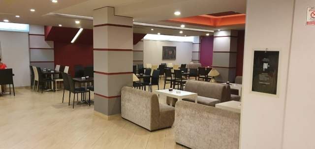 Durres, shes bar-kafe Kati -1, 200 m² 1.400 Euro/m2 (Sheshi Pranvera, Durres)
