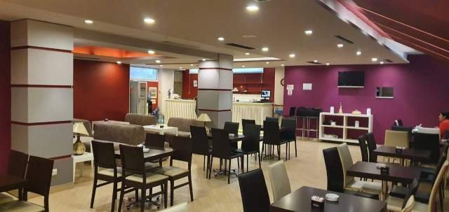 Durres, shes bar-kafe Kati -1, 200 m² 1.400 Euro/m2 (Sheshi Pranvera, Durres)