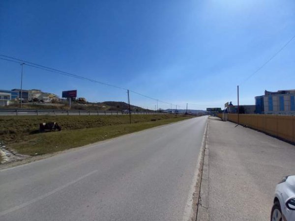 Tirane, autostrade tr-d, toke per ndertim kapanon-magazine, 6900 m² 139 euro/m2 (Tirane -Vore)