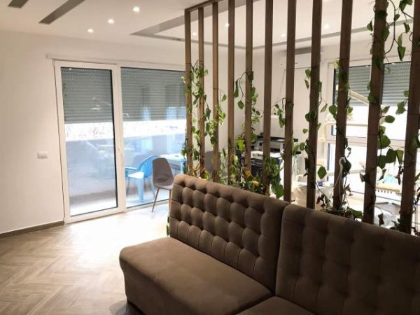 Tirane, jap me qera apartament 1+1+A+BLK Kati 1, 70 m² 350 Euro