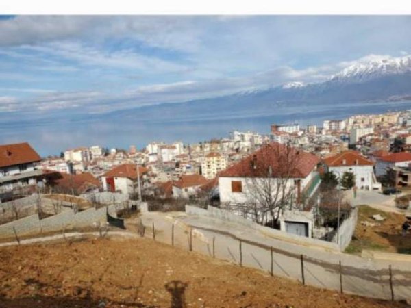 Pogradec, shes truall 330 m² 300.000 Euro (Pogradec)